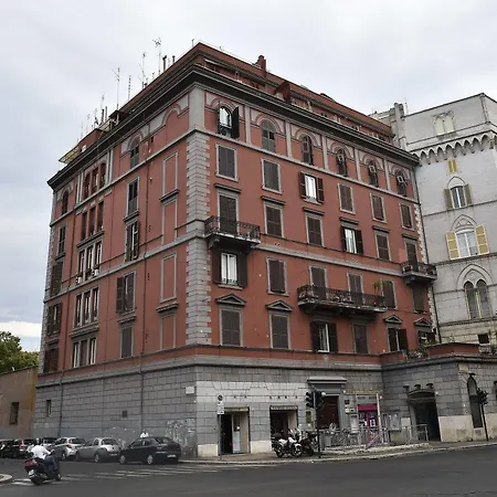 Hotel Augustus